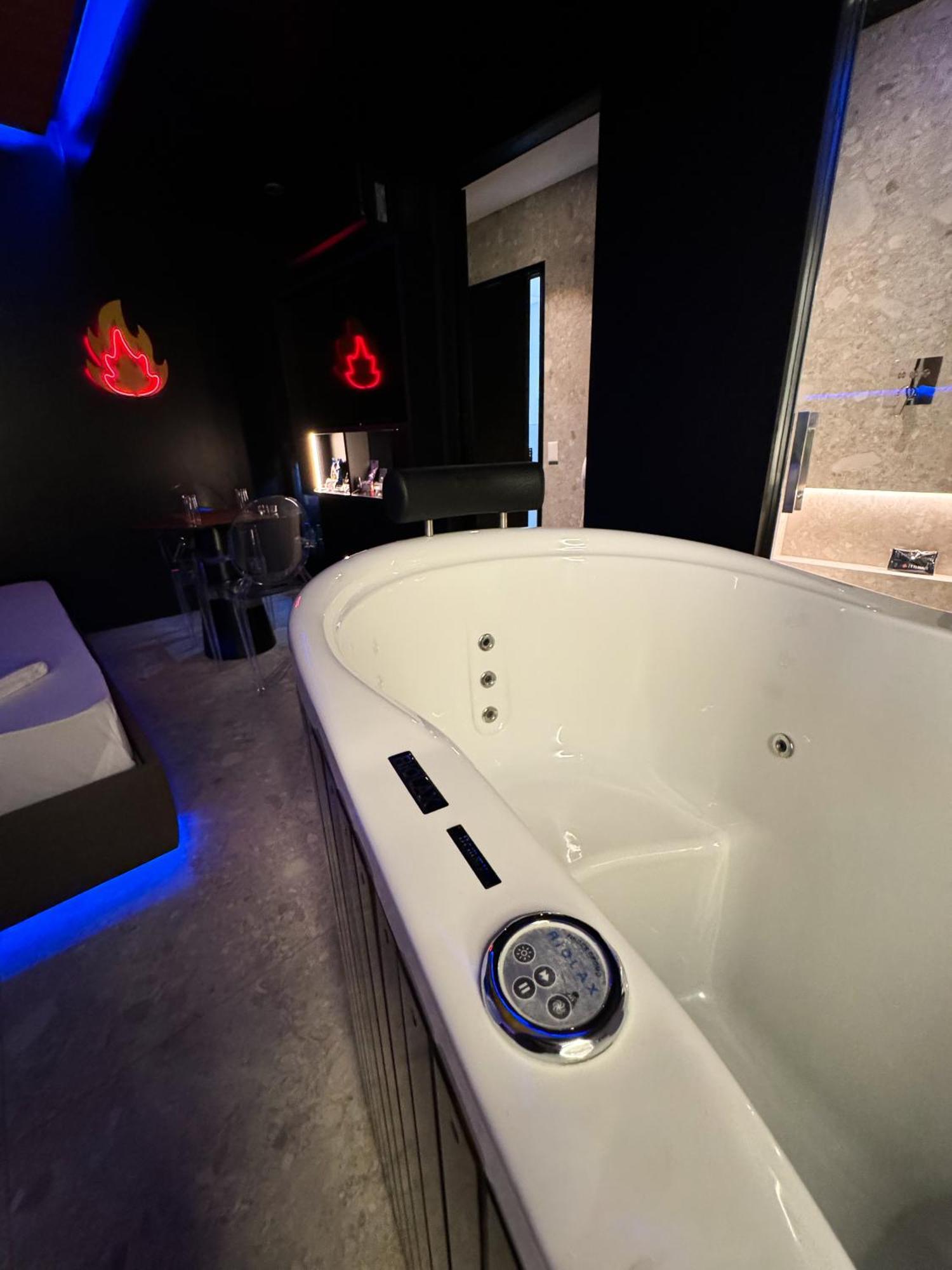 La Flamma Hotel Бебедоуро Екстериор снимка